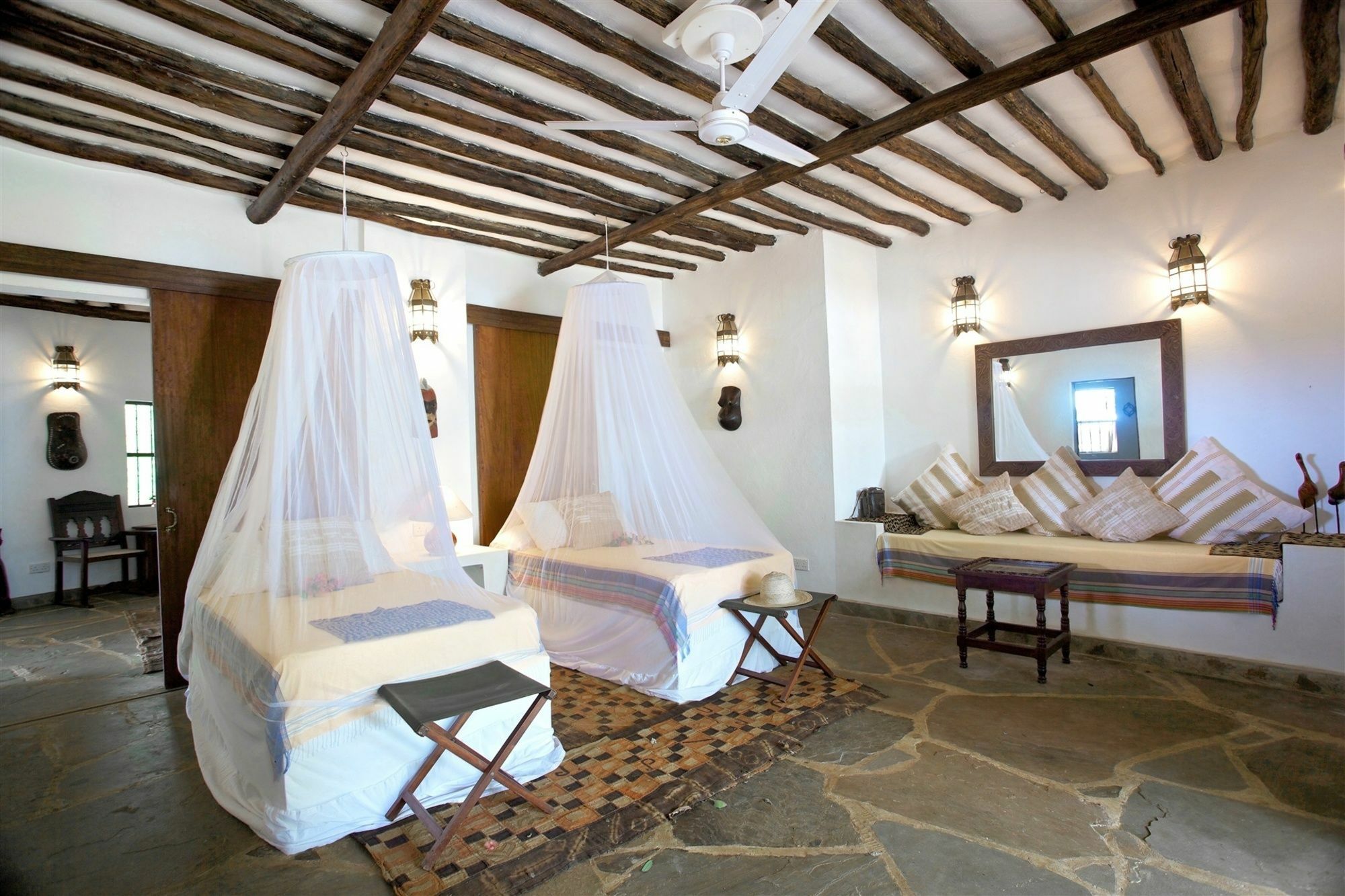 Hotel Kinondo Kwetu Playa de Diani Exterior foto